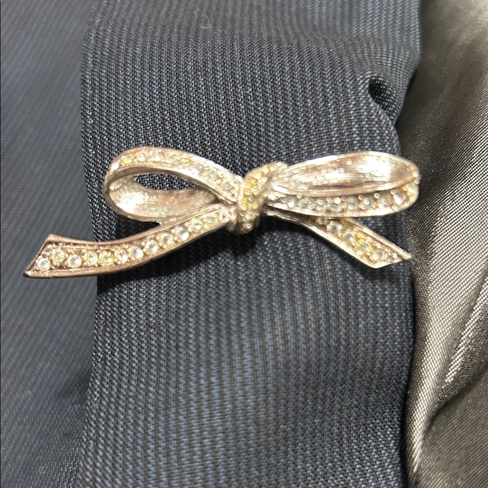 Vintage Monet Silver Bow Tie Pin